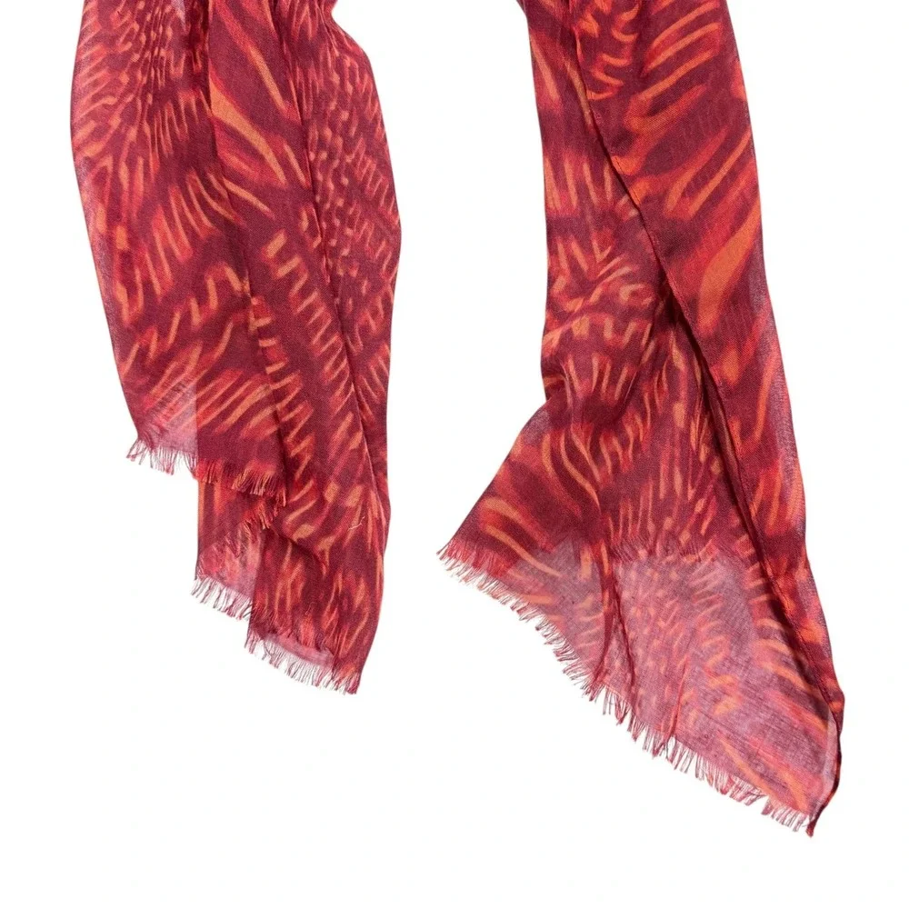 Calvin Klein Lightweight Scarf Red Orange Pattern Fringe Hem Gold Logo Charm